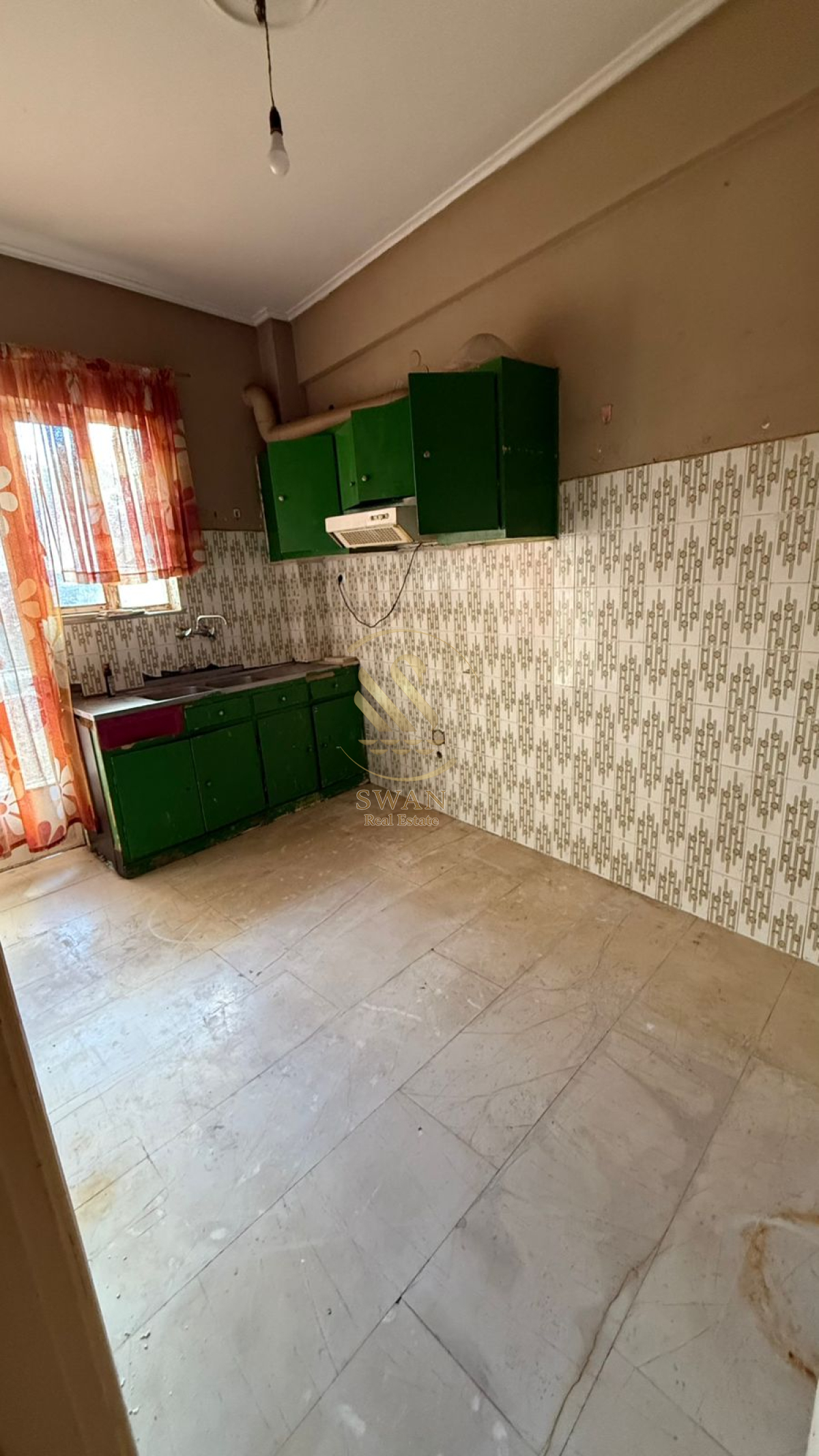 property-img